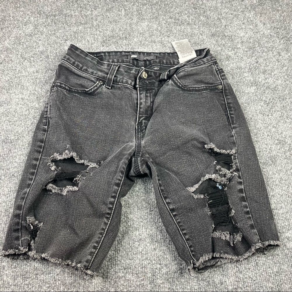 Levi’s 521 men’s shorts size 29 cutoff black distressed‎